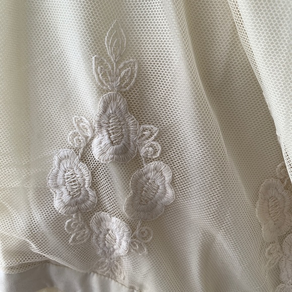 Chaser White Lace Surplice Drawstring Romper M - Picture 13 of 15